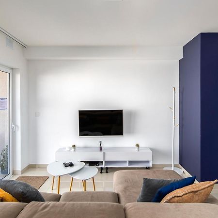 Spacious, Modern & Cosy 2 Bedroom 2 Bathroom Apartment - St. Julians San Ġiljan Exterior foto