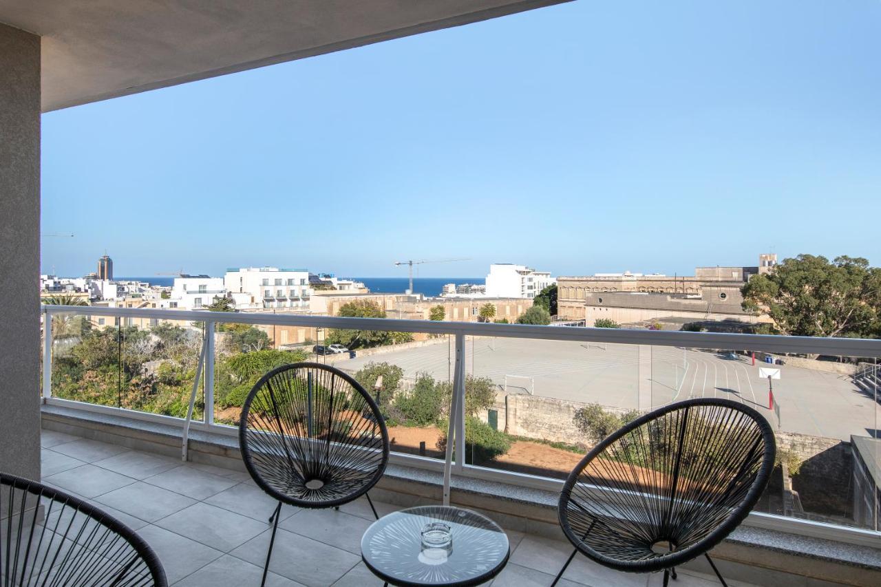 Spacious, Modern & Cosy 2 Bedroom 2 Bathroom Apartment - St. Julians San Ġiljan Exterior foto